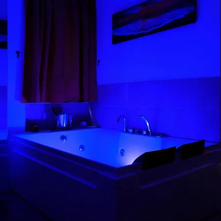 Dea Clodia Flat * Rome