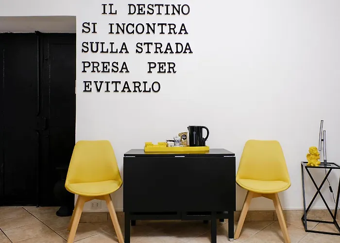 Dea Clodia Flat * Rome